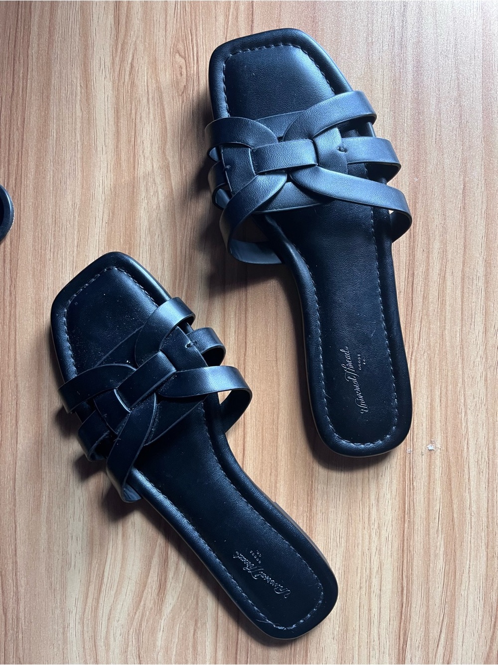 Universal Thread Black Braided Slide Mules